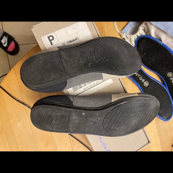 Rothy’s - Picture 3 of 5